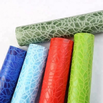 Factory manufacture colorful embossed 100% polypropylene spunbond non woven fabric